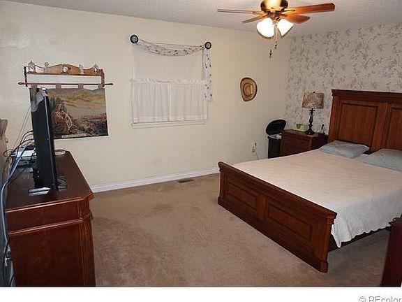 Large Master with en suite