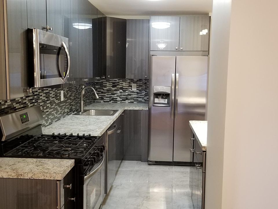 1st image of 504 Surf Ave #3