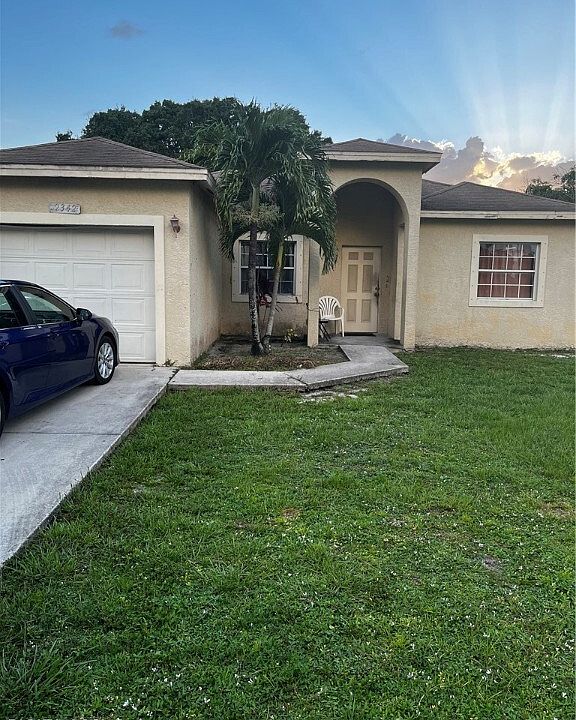 1st image of 2342 Highland Ave