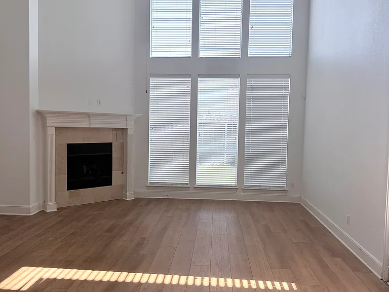 1626 Mammoth Dr — Photo 5