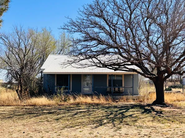 8411 County Road 6430, Lubbock, TX 79416