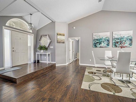 5th image of 4 Woodfair Pl