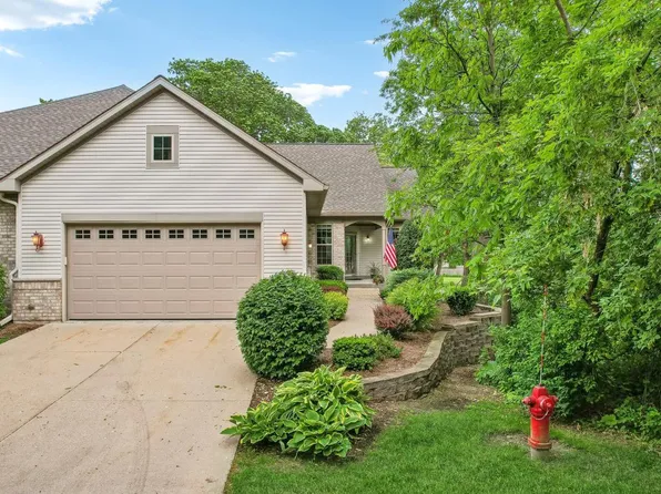 1314 Woodgrove Way, Sun Prairie, WI 53590