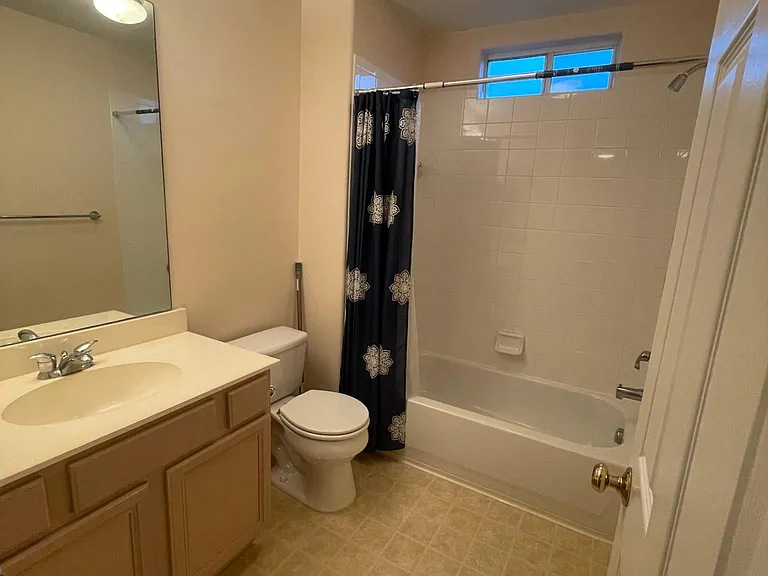 6853 Turtlewood Dr — Photo 18