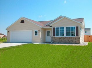 6124 18th St S, Fargo, ND 58104