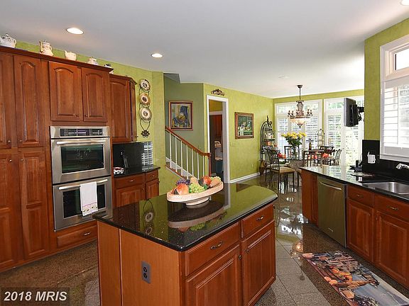 4th image of 17188 Tattershall Way