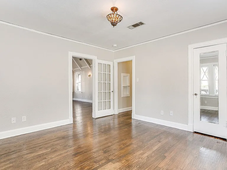 3257 Greene Ave #FULL — Photo 31