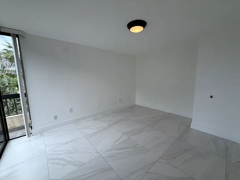 730 Coral Way #302 — Photo 37