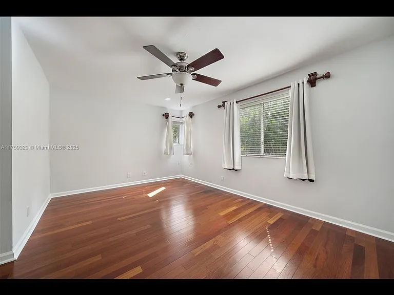 6351 Riverwalk Ln #4 — Photo 21