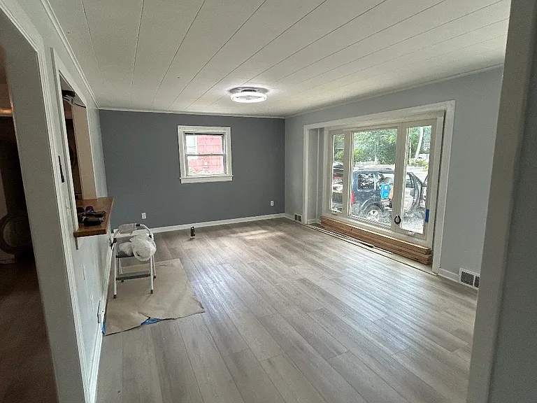 711 Linden Ave — Photo 10