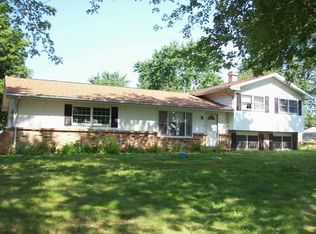 3606 N Walnut Ln, Mexico, IN 46958