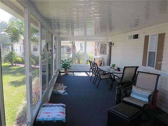 5th image of 385 Golf View Dr