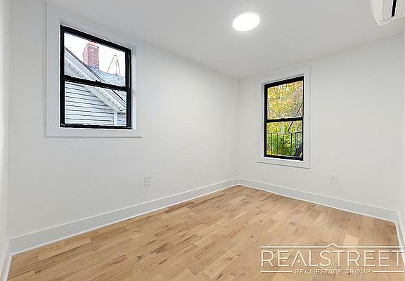 4th image of 662 Nostrand Ave APT 3
