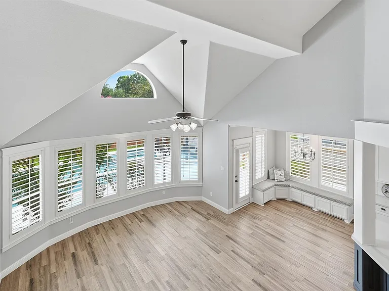15815 Mossy Shores Ct — Photo 12