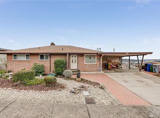 141 Capri Ave NE, Renton, WA 98056