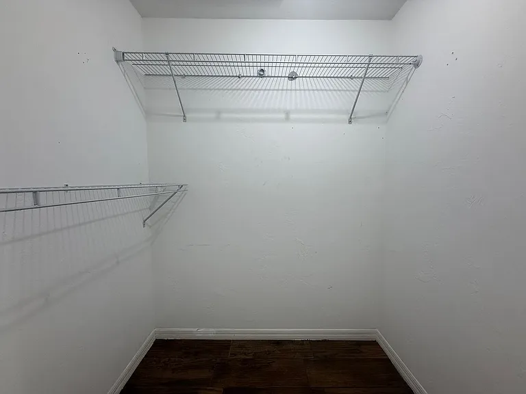 1172 Shallows Ct — Photo 12