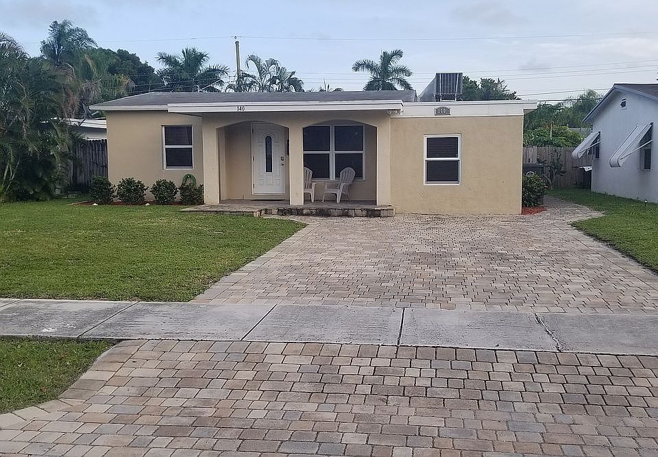 Adorable home ..paved drive
