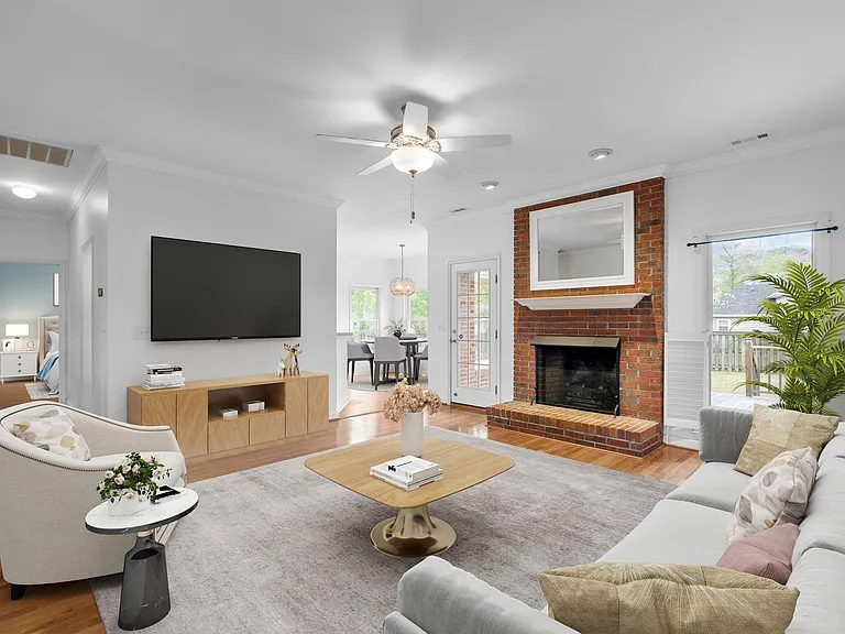 5044 Crosswinds Dr — Photo 36