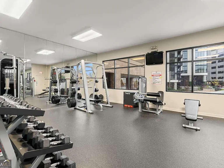 3481 Lakeside Dr NE #605 — Photo 35