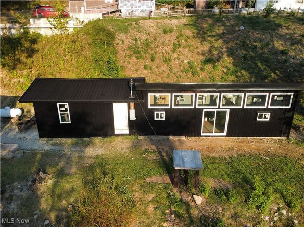 4717 Elkhurst Rd, Procious, WV 25164