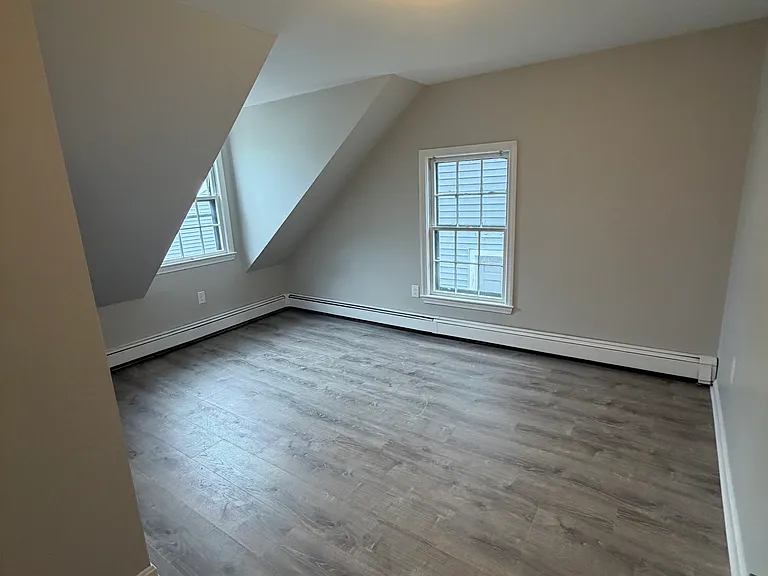80 Cabot St #5 — Photo 4