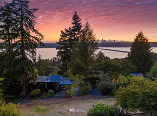 3024 69th Ave SE, Mercer Island, WA 98040