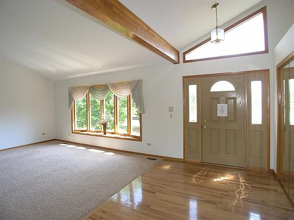 3rd image of 17014 Salem Ct
