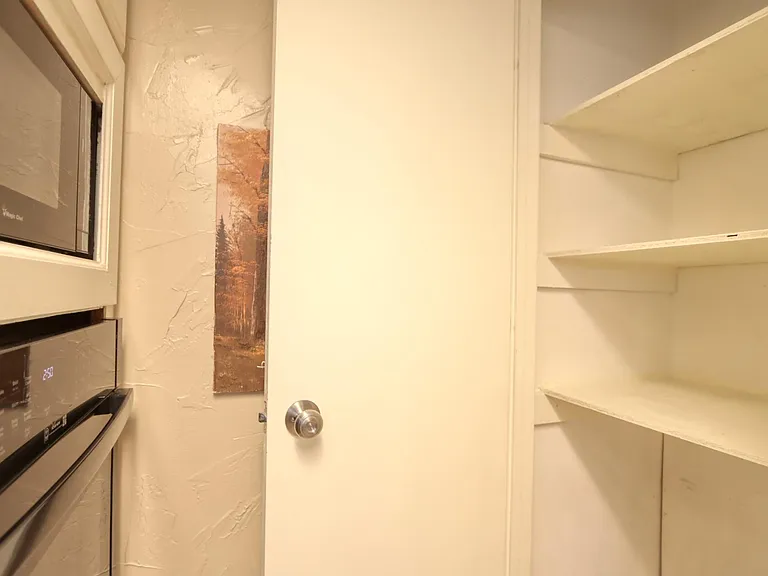 707 Harbour Town Dr #1 — Photo 5