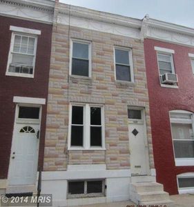 2567 W Lombard St, Baltimore, MD, 21223