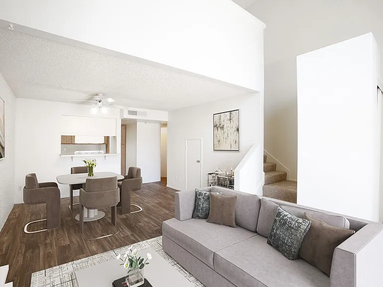 Townhomes on the Park Apartment Homes — Photo 9
