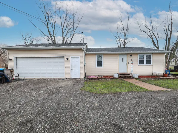 130 E South Railroad St, Braceville, IL 60407