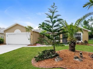 1666 SW Caisor Ave, Port Saint Lucie, FL 34953