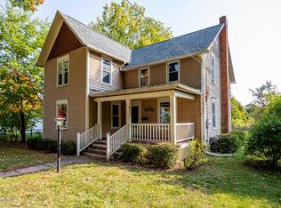 213 S Linden St, Marshall, MI 49068