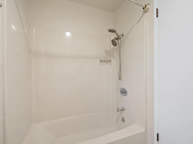 6003 153rd Ct NE — Photo 23