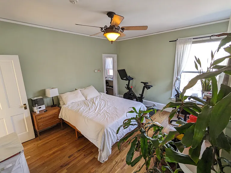 1233 N Marion St #2 — Photo 2