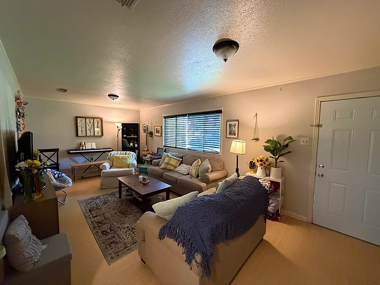 3704 Juniper Dr — Photo 8