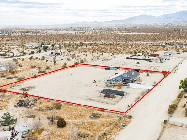 13221 Primavera Rd, Pinon Hills, CA 92372