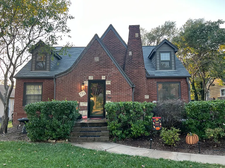 427 N Battin Ave — Photo 98