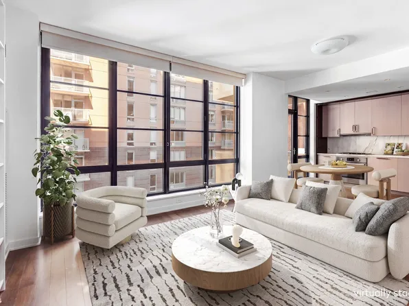 261 West 25th Street image 1 of 11