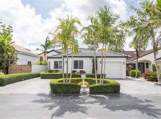 10350 SW 66th Ter, Miami, FL 33173