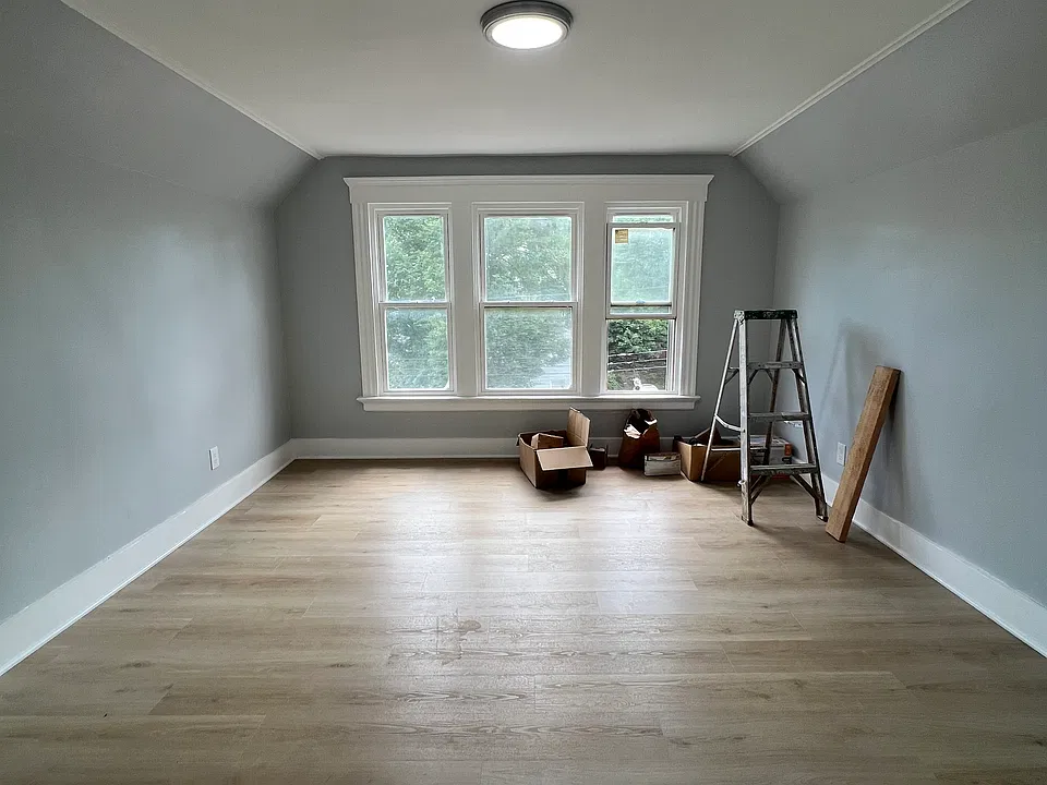 Bedroom #1