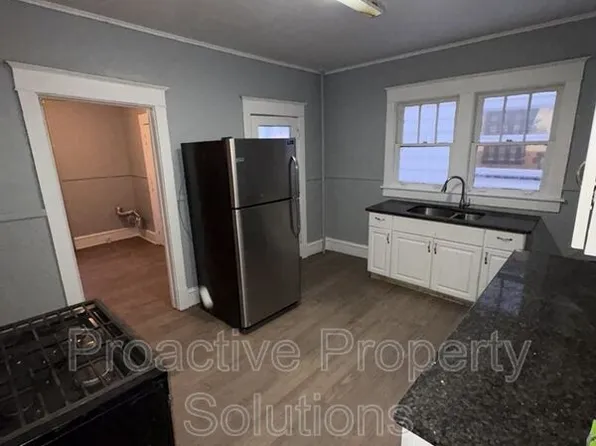 21 Edison St, Wilkes Barre, PA 18702