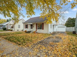 812 15th Ave NE, Rochester, MN 55906