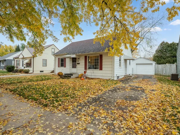 812 15th Ave NE, Rochester, MN 55906
