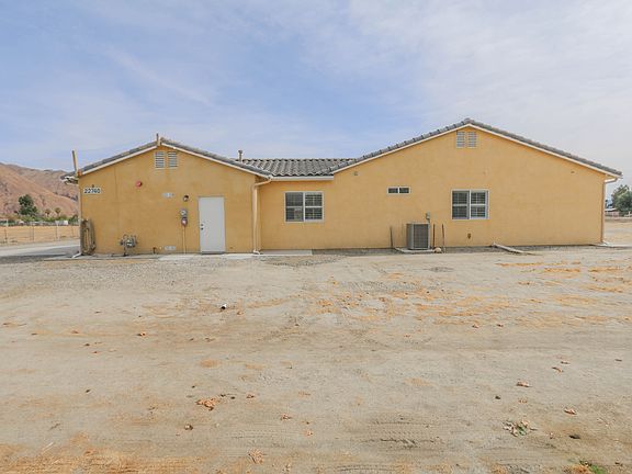 4th image of 22740 San Jacinto Ave