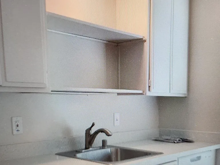 1931 California St #9 — Photo 8