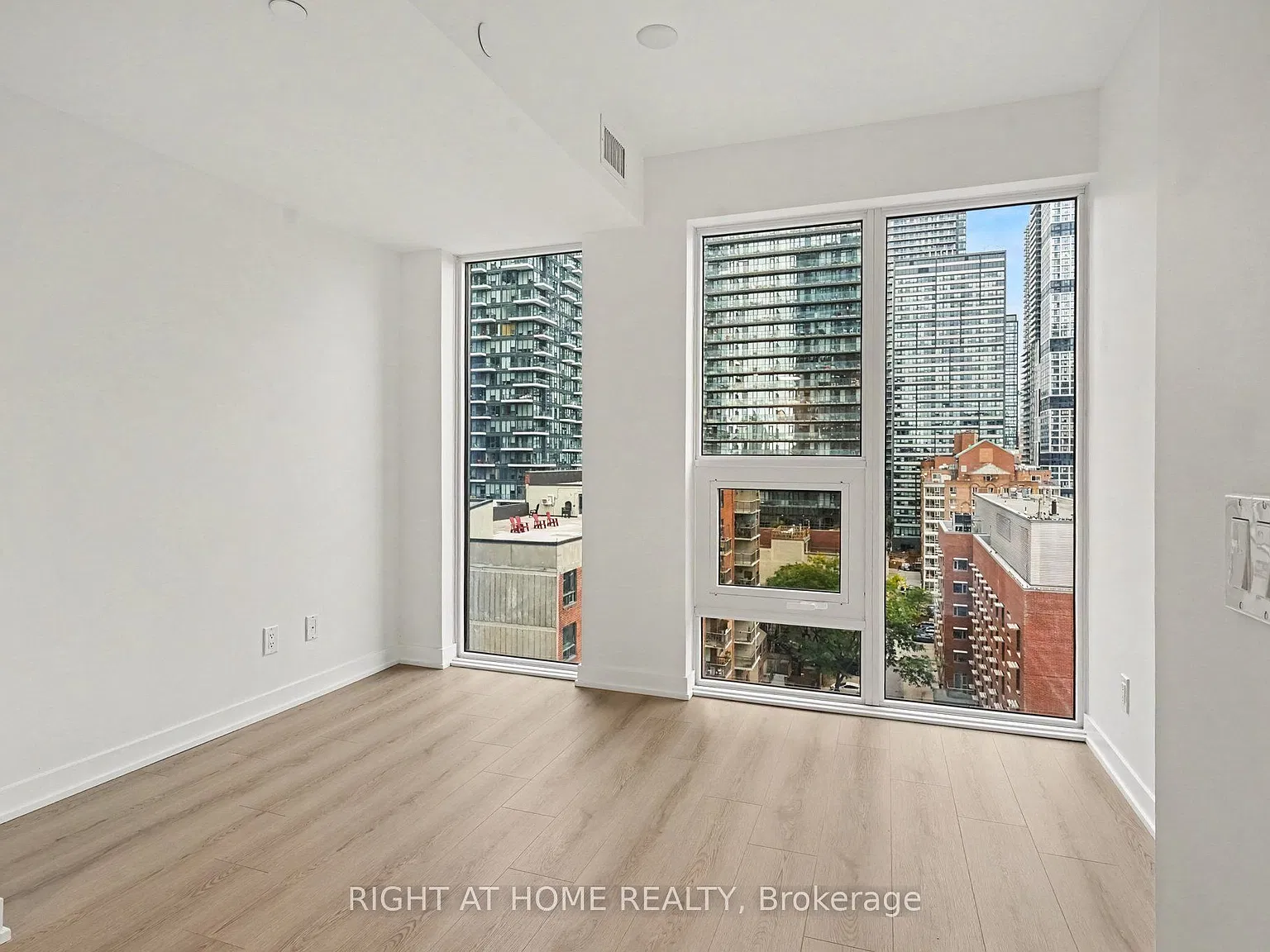 2 bed, $2,500 — Photo 3