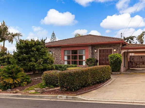 3845 John St, San Diego, CA 92106