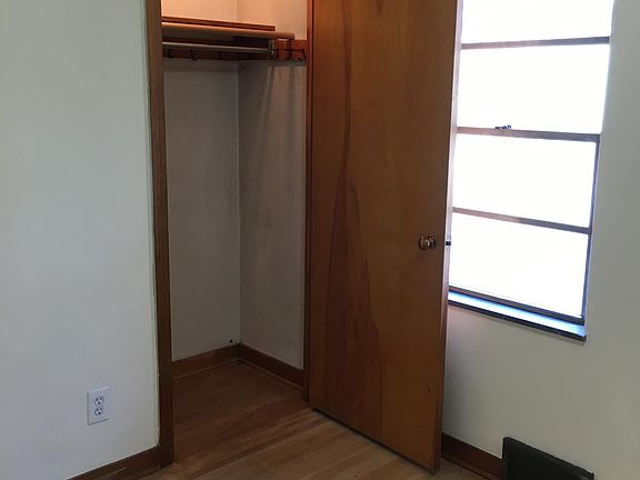 2nd image of 133 Wilkes Ave