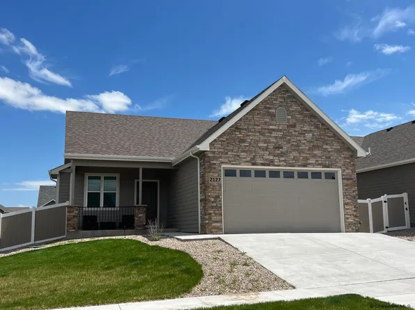 2127 Blue Norther Ln, Cheyenne, WY 82007